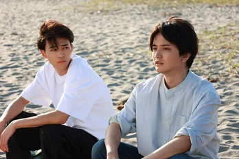 瀬戸利樹“真澄”&中田圭祐“律”のタオルケットに包まれた姿にほっこり<僕らのミクロな終末>