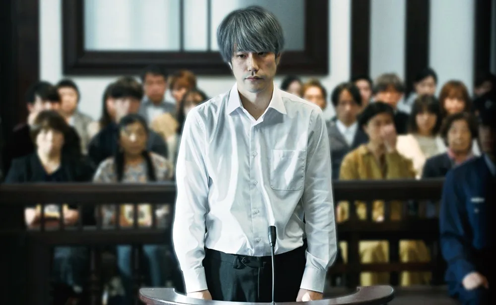 【写真】松山ケンイチ”斯波”が法廷に立ち自ら罪を告白する