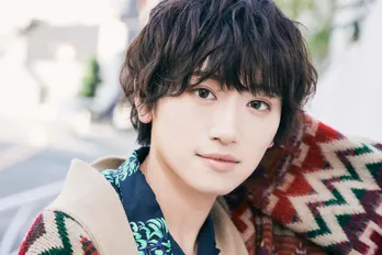 定本楓馬、35役・43000字の台本を演じ切った一人芝居の手ごたえ　自分を信じて生きる勇気を大切に