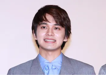 北村匠海・吉沢亮・山田裕貴の“東卍メンバー”3ショットにファン興奮「かっけぇっす!」<東京リベンジャーズ2>