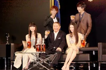 ウイスキーが似合う著名人に北野武、小雪、山崎まさよしら