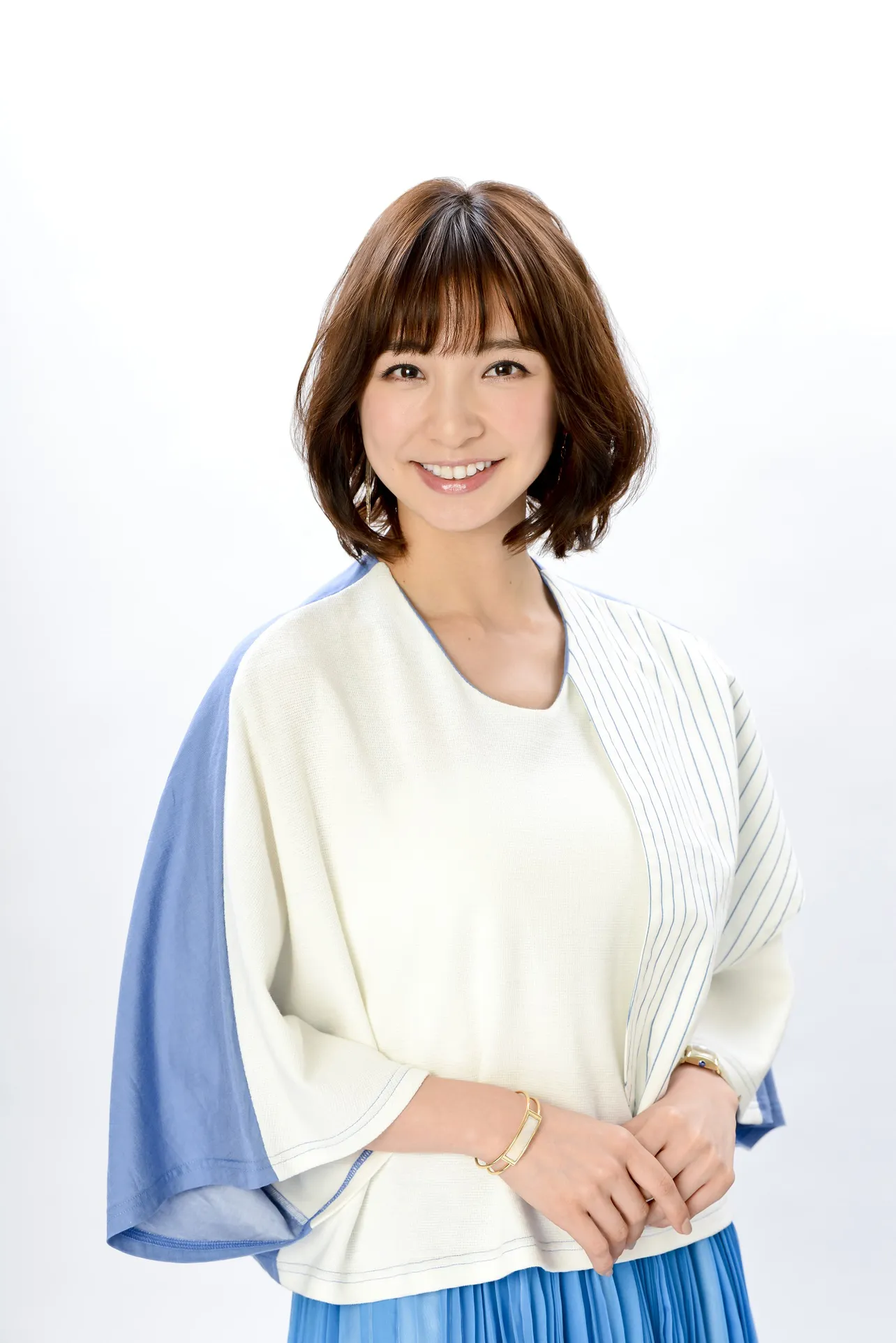 栗山五月役の篠田麻里子は「鈴木おさむさんは人間心理をつかまれるのが素晴らしいので、スマホを使っての心理戦とかが楽しみです！」