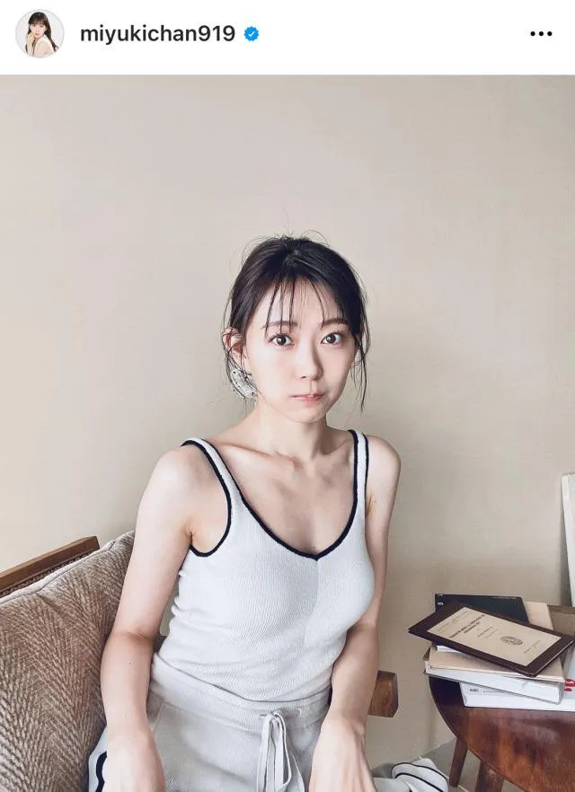 画像・写真 “綺麗な腹筋…”渡辺美優紀、引き締まったウエストあらわな