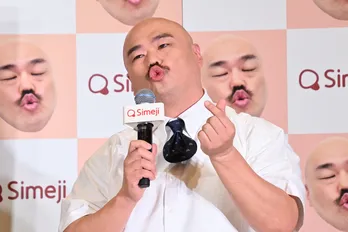 クロちゃん、恋人・リチへ贈った34万円の指輪の真相を告白 村重杏奈「しょんぼりするくらい最低」