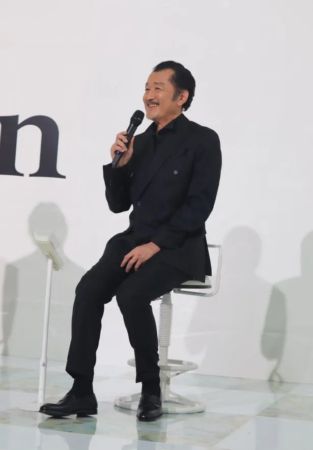 吉田鋼太郎