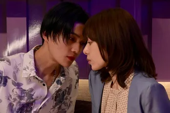 桜井ユキ×八木勇征の至近距離ショットが初解禁 現場では座長として「とにかく楽しく!」を意識<ホスト相続しちゃいました>