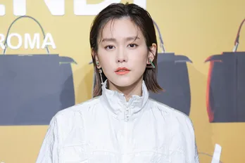 桐谷美玲、エレガントな純白コーデ披露 GWは「子どもと公園に行けたらいいな」