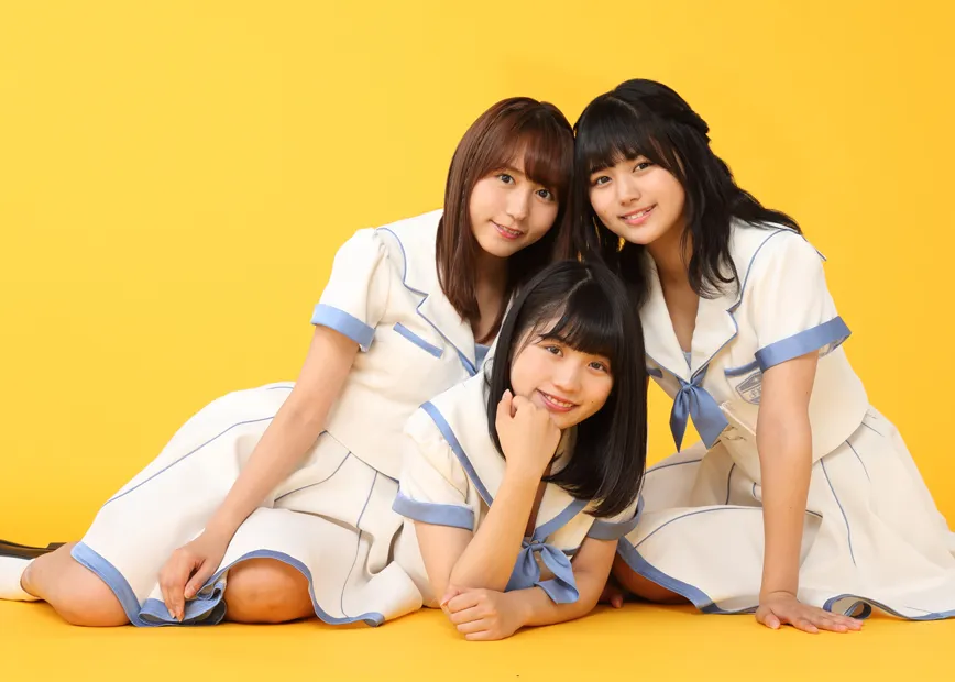 ニューシングル「意外にマンゴー」をリリースするSKE48の大場美奈、小畑優奈、北野瑠華にインタビュー(写真左から)