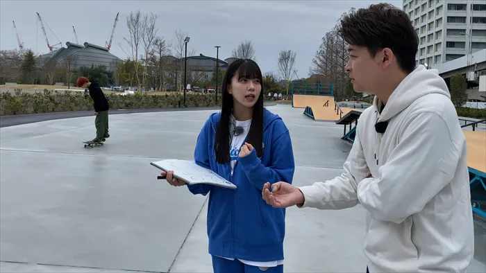 工藤理子と潮圭太は、テクニシャンライダーのスケボーテクニックを1分間ピッタリリポートに挑戦(1)