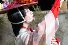 板垣李光人“井伊虎松”の美しすぎる女装が話題 「青天を衝け」では慶喜の弟“プリンス・トクガワ”役<どうする家康>