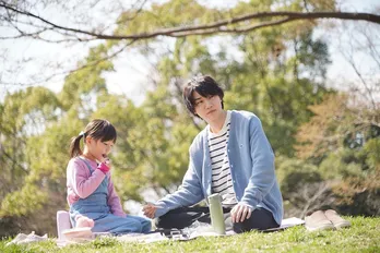 桜田通“三間”、自分を凝視する藤岡真威人“瞬”に「オヤジ狩り!?」と大緊張＜クールドジ男子＞