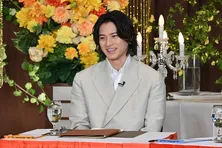 平野紫耀、高橋海人の20歳の誕生日を祝った際の失敗談を告白「気づいたら日テレを裸足で歩いてた…」＜ぐるナイ＞