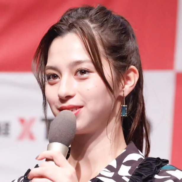 中条あやみ“圧倒的な美貌”だけじゃない 演技も性格も…三拍子そろった