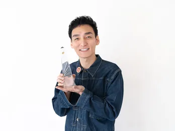 ＜ドラマアカデミー賞＞主演男優賞は「罠の戦争」草なぎ剛『素晴らしい先輩と若い方たちがいいサンドイッチをしてくれた』