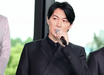 福山自身が「福山雅治」をど根性でブレずに演じてきた【てれびのスキマ】