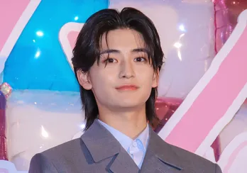 高橋文哉“瀬戸山”の眼鏡姿に桜田ひよりら共演者もキュン「皆さん胸に受け止めてください!」