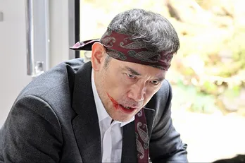 杉本哲太が孤独なサラリーマンで怪演見せる 第7話は“相棒”の行方に視聴者「全部持ってかれた感」<ペンディングトレイン>