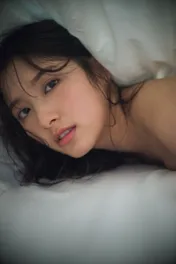 大和田南那、デビュー10周年「人生で一番攻めた」一糸まとわぬ姿で濡れ髪豊潤ボディーショット披露