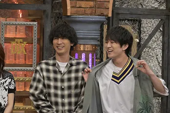 ジャニーズWEST・藤井流星がライブ演出を学んだジャニーズの先輩を明かす　神山智洋はギター愛をさく裂＜ダウンタウンDX＞