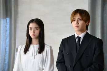 橋本環奈“綾華”＆山田涼介“東郷”の関係を揺るがす絶体絶命のピンチが訪れる＜王様に捧ぐ薬指＞