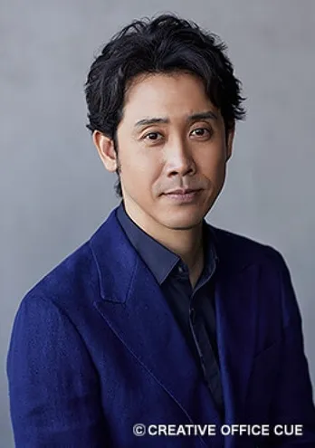 大泉洋&吉田羊、“Wヨウ”コンビの密着ショットに「お似合いすぎる」「1番の推しコンビ」の声<ラストマン>