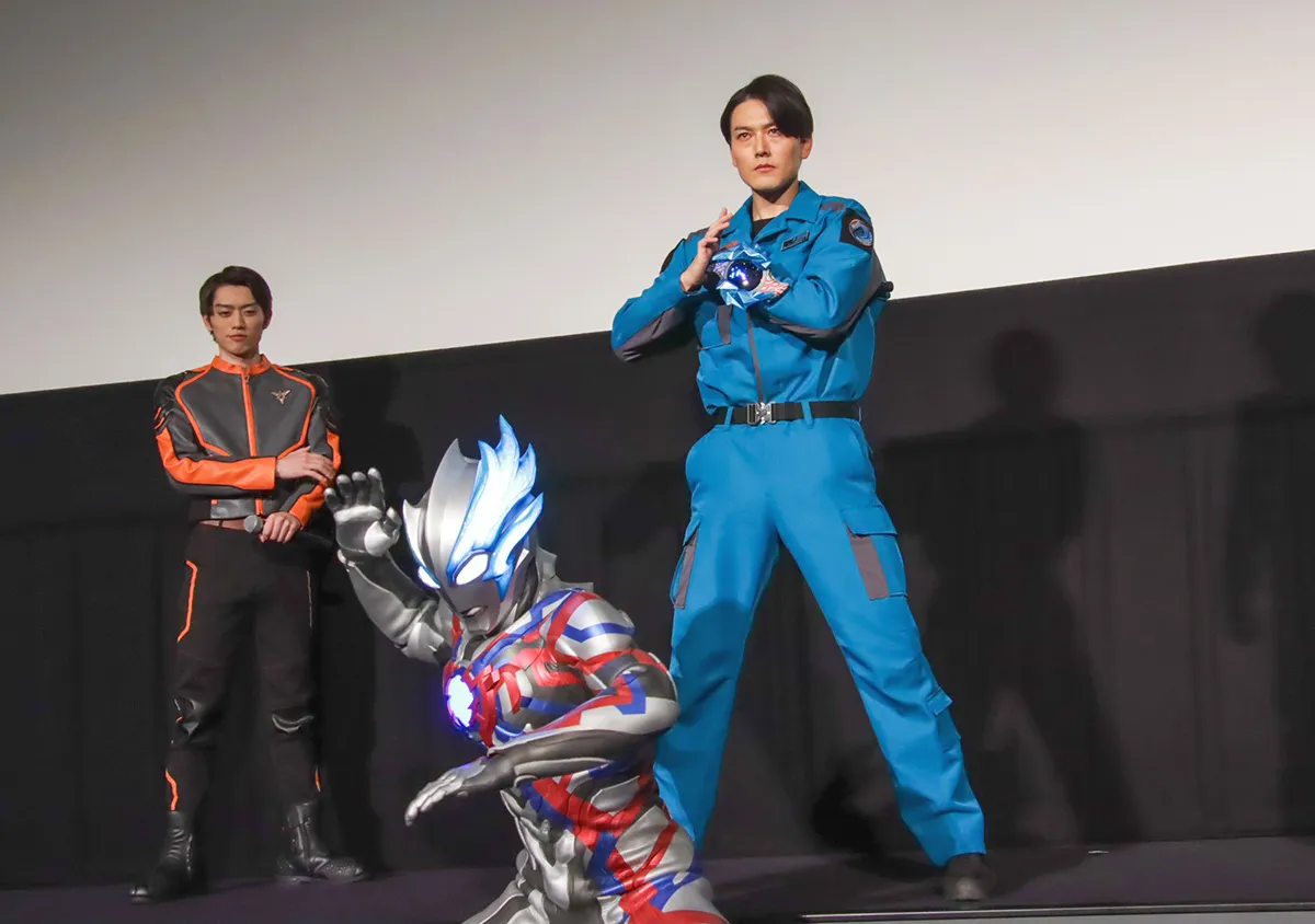 ウルトラマンデッカー カイザキ サワ 宮澤 佐江 アイドル | www