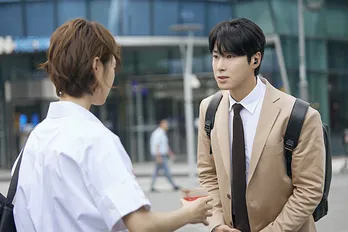 イ・ヨニ＆東方神起ユンホ共演　“明日への活力”となるお仕事ドラマ＜私たちの人生レース＞