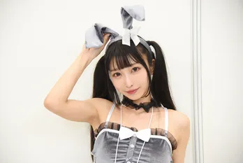コスプレイヤー・白烏しろ、スタイル抜群のバニーガールコスプレ披露「かわいく着こなすために4kg減量」＜Ultra acosta!＞