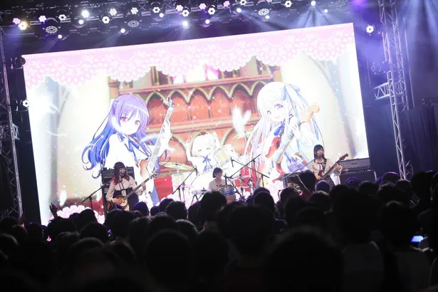 天使の3p スリーピース イベントで大野柚布子らが生演奏初披露 Webザテレビジョン