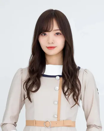 乃木坂46・梅澤美波らが服飾専門学校の教室でファッションショー「すごく楽しかったし感動しました」