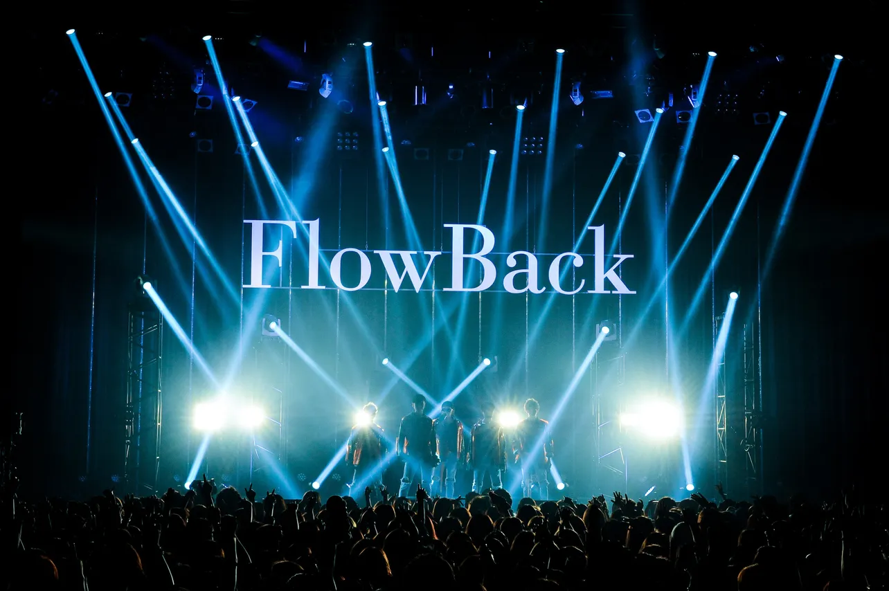 メジャーデビュー後、初のワンマンライブを開催したFlowBack