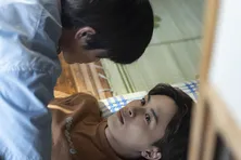 西垣匠“慎太郎”のペースに乱される草川拓弥“湊”「まずいぞ、これは完全にシンのペースだ」<みなと商事コインランドリー2>