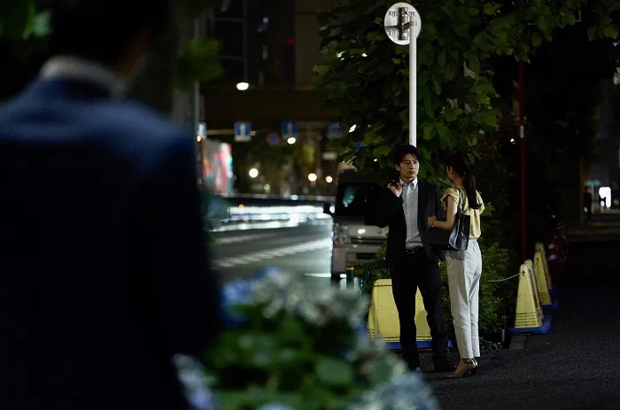 【写真】田辺桃子“藤子”と武田航平“坂本”が一緒に帰っているのを見て抑えていた気持ちが溢れ出す小関裕太“仁科”