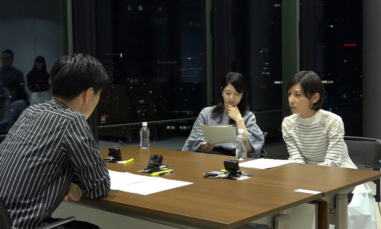 奥菜恵と堀内敬子は、岩井勇気の作った斬新なネタに戸惑いながらも、本読みから本気モード！