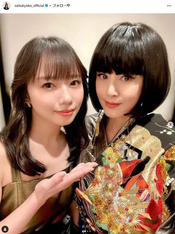 【写真】きらびやかな衣装に身を包む日向坂46・齊藤京子と藤原紀香