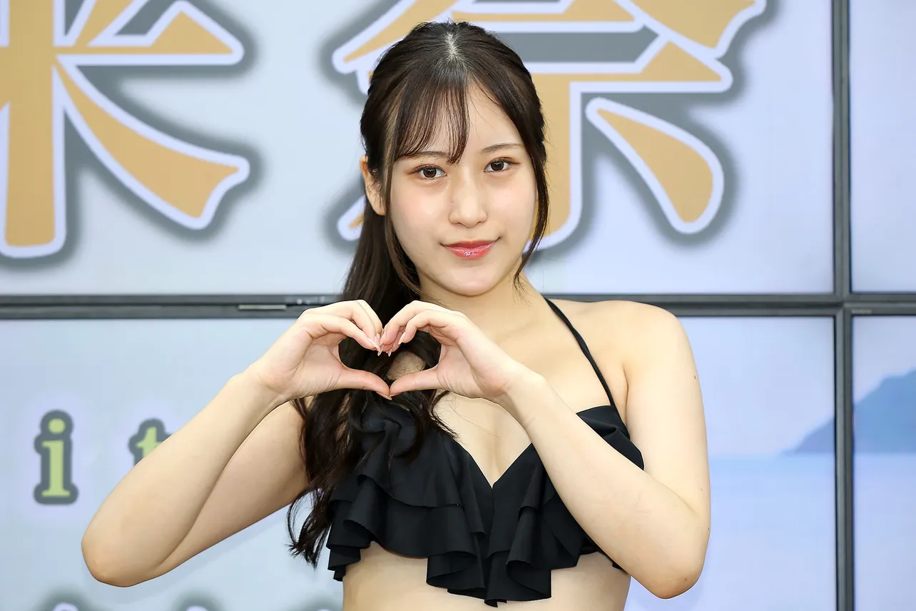 初海来奈がDVD発売記念イベントを開催