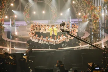 新浜レオン、“窓ふきダンス”も話題の「捕まえて、今夜。」で広島の高校生とコラボ