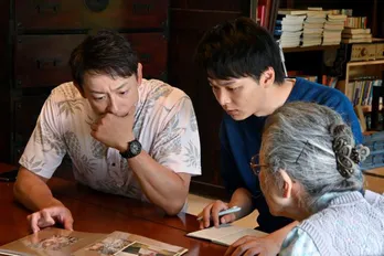 中村倫也“太郎”と山本耕史“中山田”に訪れたピンチ…消防団メンバーを揺るがす最悪の事件も発生<ハヤブサ消防団>