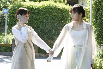 深川麻衣“繭美”を頼る前田敦子“由香里”、愛人と妻の奇妙な関係<彼女たちの犯罪>