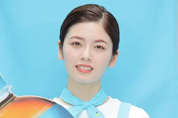 圧巻の差し入れ…小芝風花、大量のランチパックとのオフショットに「凄まじい数のランチパック！」と反響＜転職の魔王様＞