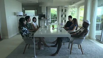 テラハinハワイ、爽やかイケメンの登場に三角関係勃発か!?