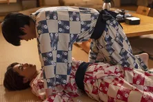 草川拓弥“湊”が酔っぱらって西垣匠“慎太郎”にすねる姿にもん絶…「マジで可愛すぎ」の声<みなと商事コインランドリー2>