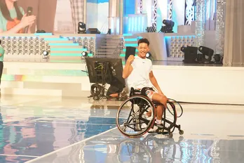 車いすテニス・小田凱人選手が“世界一のプレー”を生披露 圧巻のプレーになにわ男子らも大興奮<24時間テレビ>