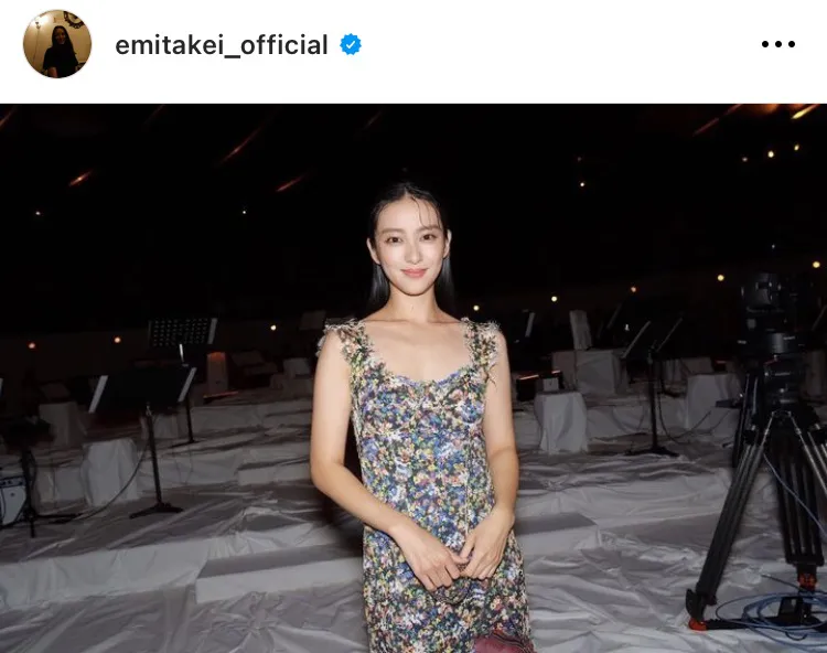 ※画像は武井咲オフィシャルInstagram(emitakei_official)より