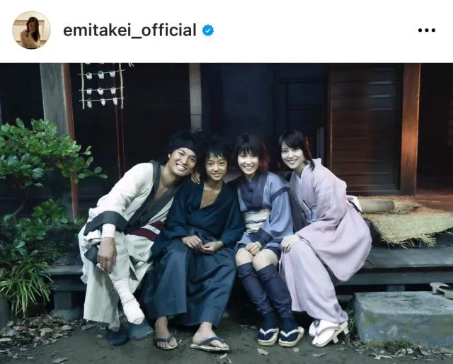 ※画像は武井咲オフィシャルInstagram(emitakei_official)より