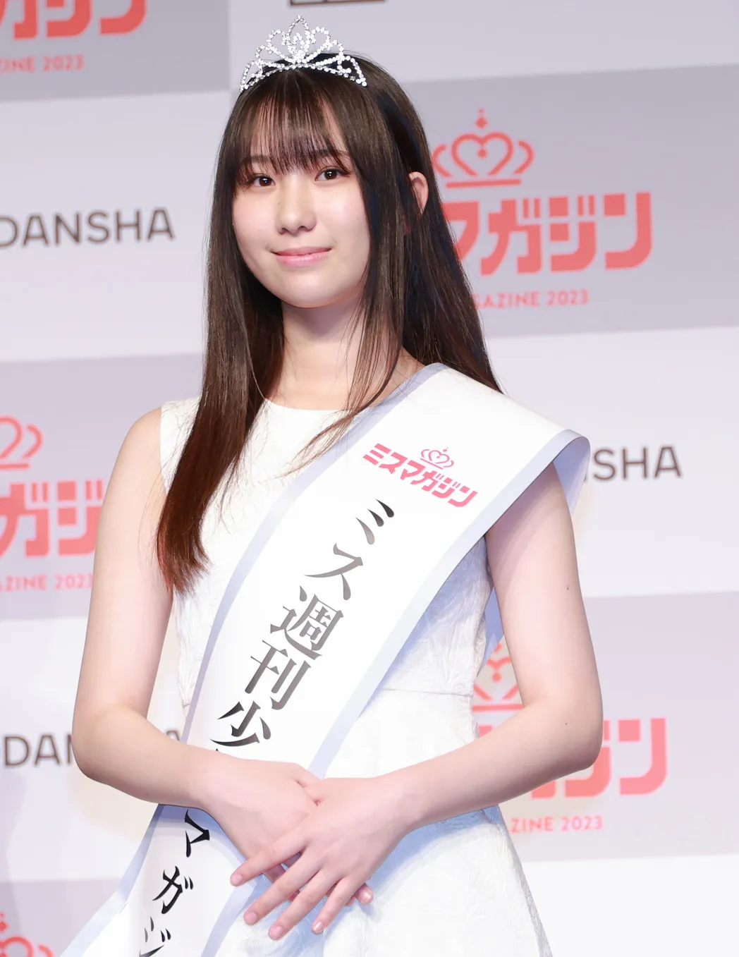 「ミス週刊少年マガジン」の西尾希美