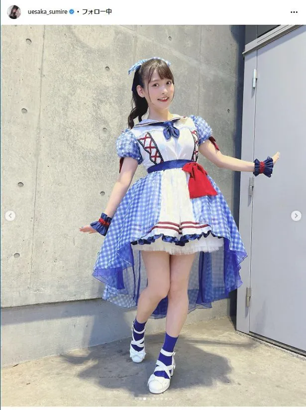 画像・写真 上坂すみれ、太ももがまぶしいミニ丈のスカート衣装のオフ