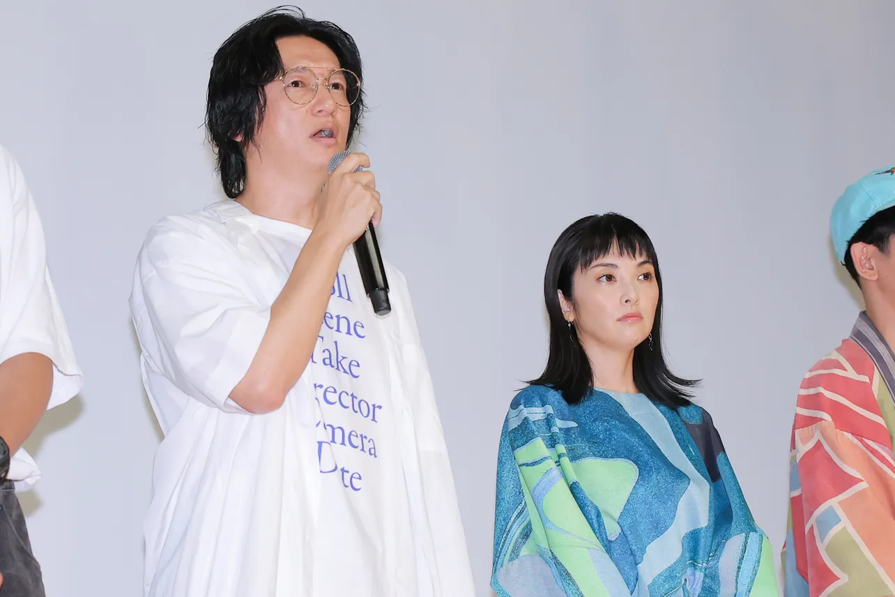 【写真】夫婦役を演じ、W主演を務めた井浦新、田中麗奈