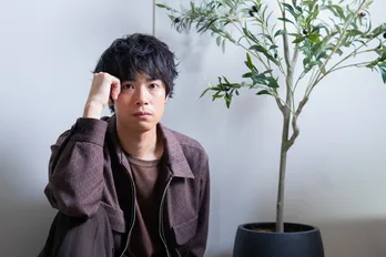 渡辺大知「好きなものを共有する喜びを教えてくれた」黒猫チェルシーのメンバーに感謝