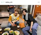 ＜真夏のシンデレラ＞吉川愛&萩原利久&白濱亜嵐、仲良く食事を楽しむオフショットに「裏側が楽しそうでホッとした」の声